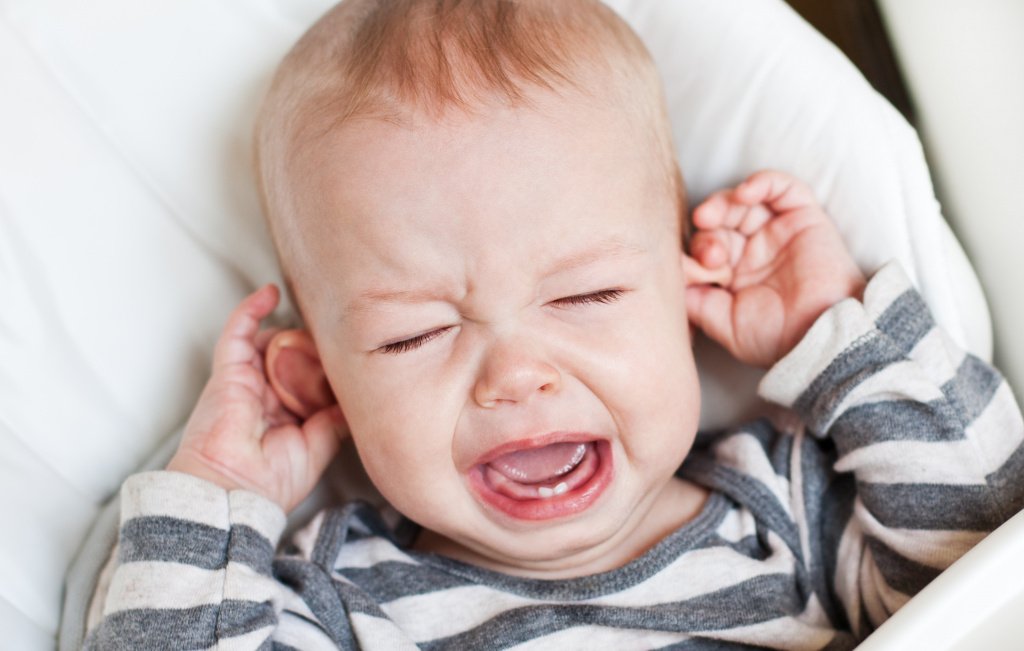 Léčba chronického purulentního zánětu středního ucha