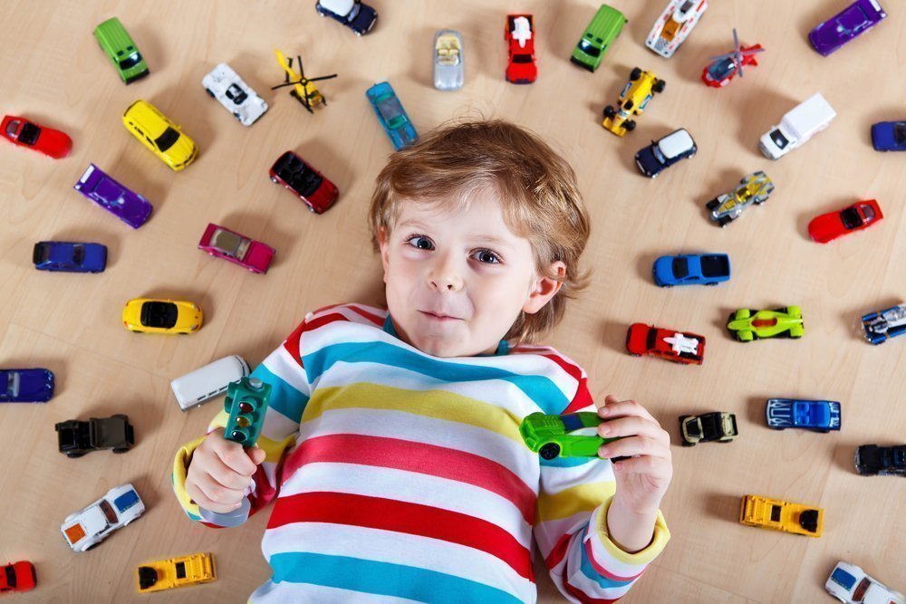 Развитие ребёнка при изобилии игрушек: мнение психолога