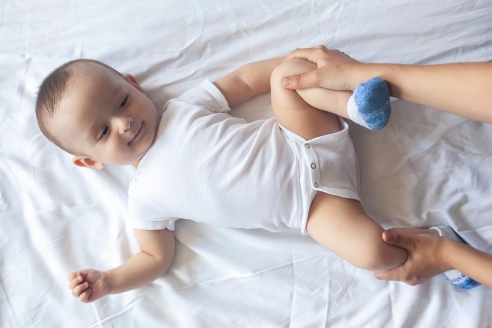 Тазобедренный сустав у младенцев: в чем особенности?