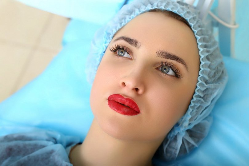 Татуаж: преимущества процедуры и ее «подводные камни» Татуаж: преимущества процедуры и ее «подводные камни»