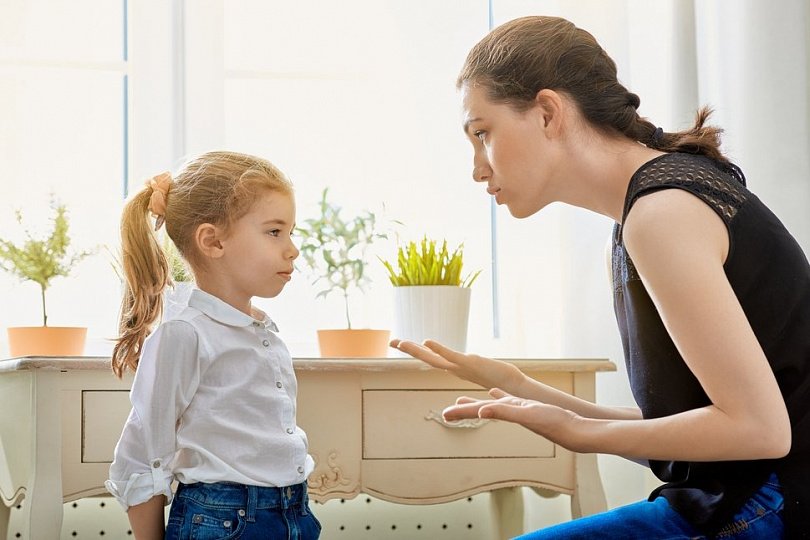 Почему психологи не советуют родителям кричать на детей? Почему психологи не советуют родителям кричать на детей?