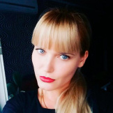 Надежда Кожевникова-Амахина, сертифицированный мастер кератирования, ботокса и лифтинга волос