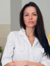 Зоя Александровна Евсюкова, заведующая отделением косметологии и дерматовенерологии поликлиники РГСУ, врач-косметолог, дерматовенеролог