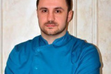 Соцкий Лев Витальевич, к.м.н., пластический эстетический хирург, эксперт в области комплексного омоложения лица Евразийской клиники EA Clinic