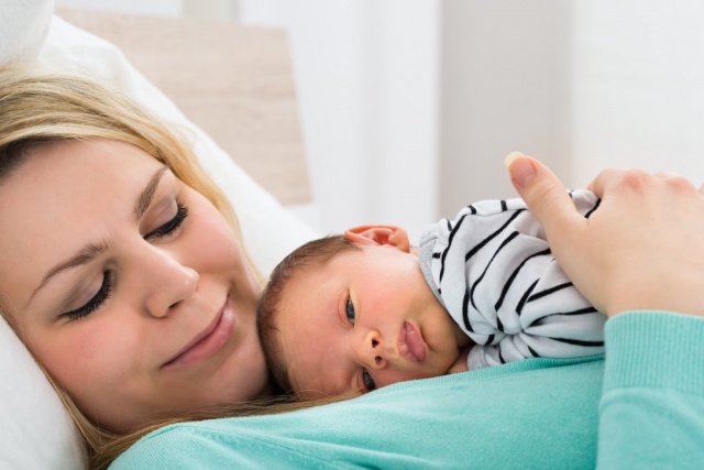Конъюнктивит у новорожденных – причины, правильное лечение