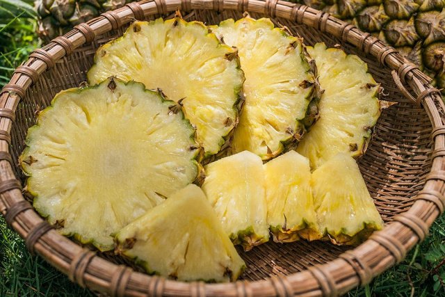 Какие продукты помогут справиться с густотой крови: лучшая дюжина для разжижения  крови | MedAboutMe