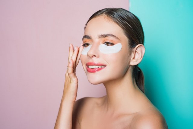 Maschera Per Gli Occhi In Seta Morbida: Il Sonno Profondo Che Meriti, In Verde Scuro!