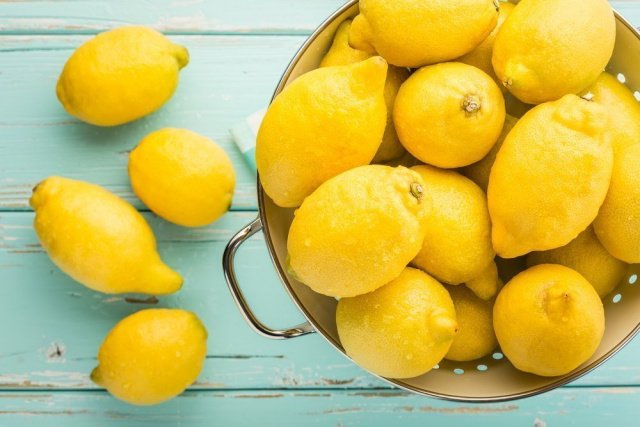 Co je užitečné citron s cukrem?