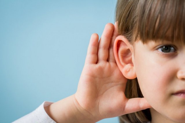Причины появления золотухи за ушами у детей