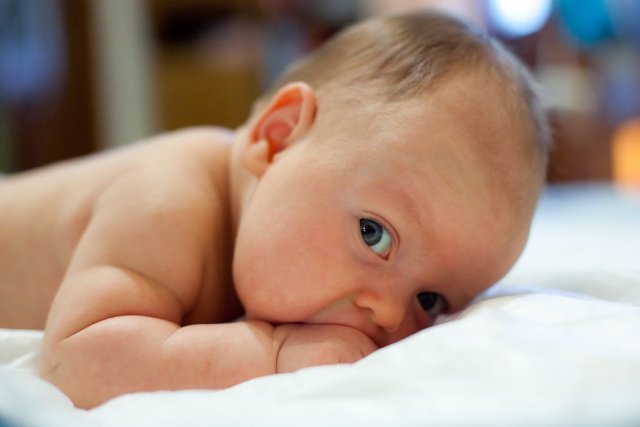 Желтуха у новорожденных: причины и последствия