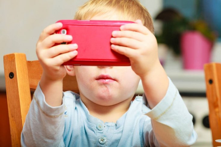 ТОП-6 полезных гаджетов для детей и родителей shutterstock_232911301.jpg