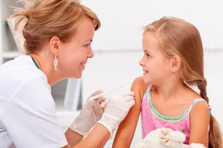 Плюсы и минусы школьной вакцинации