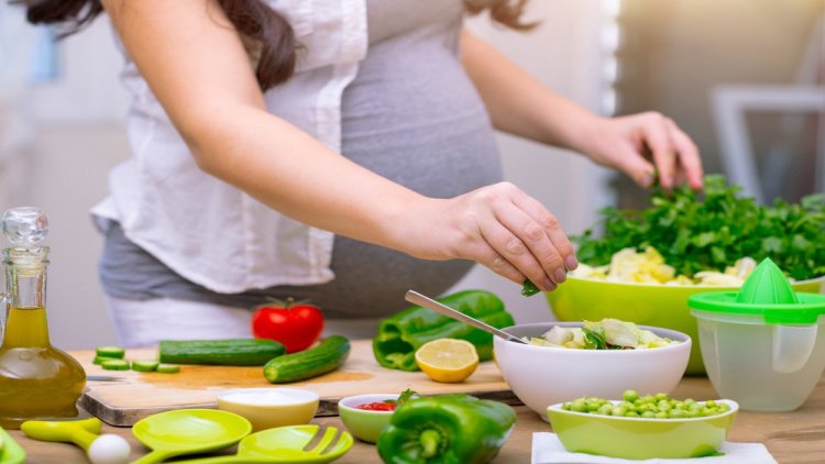 Безглютеновая диета: спасение для ребёнка, но вред для матери?