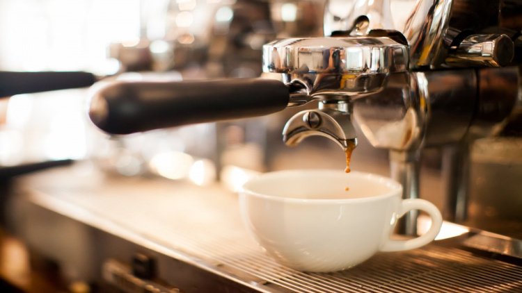 Что остается в кофе после удаления кофеина?
