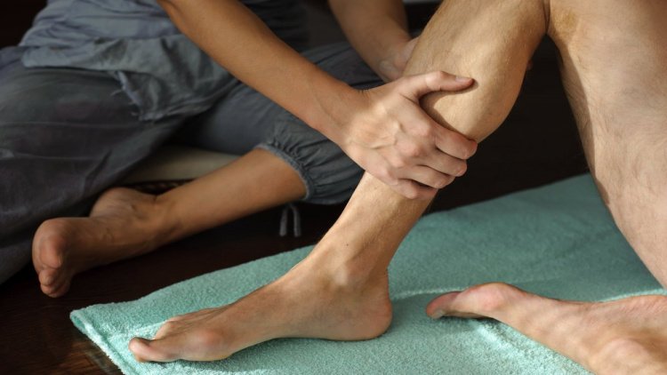 Массаж от боли при судорогах в ногах