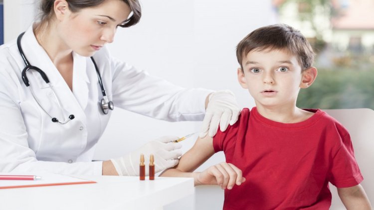Как проводят вакцинацию детей и подростков