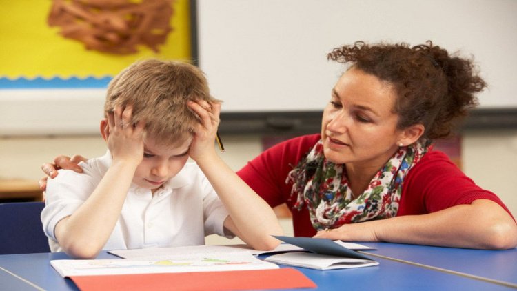 Признаки конфликта между ребёнком и педагогом