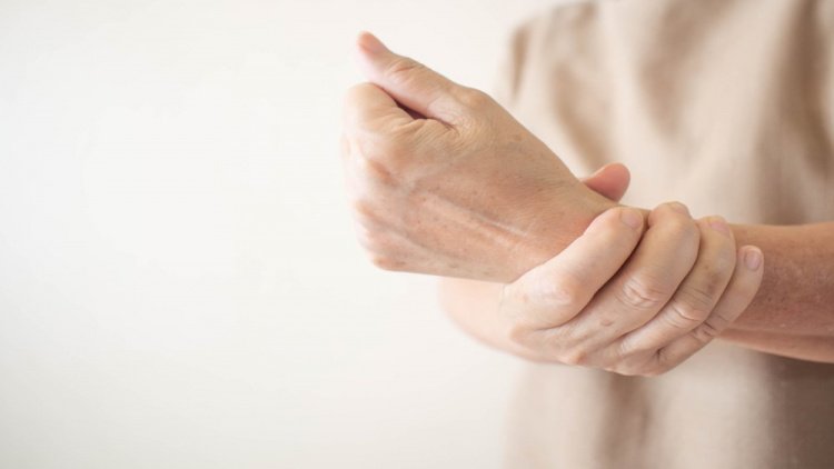 Симптомы при гонорейном артрите: боль, отек, покраснение