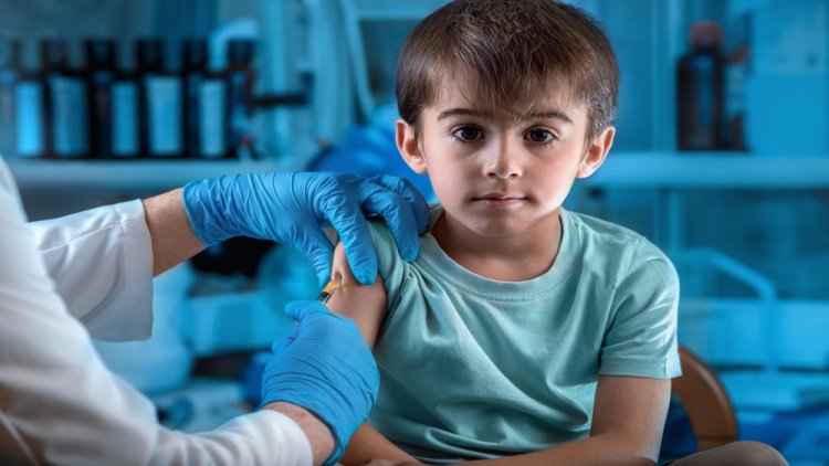 А надо ли вообще «мучить» ребёнка проведением вакцинации?