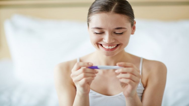 Как определить беременность до задержки месячных: выбираем тест!