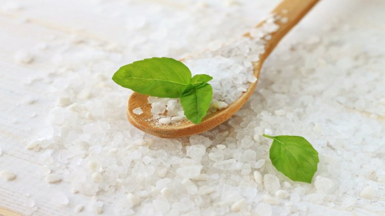 Миф четвертый: Йодированную соль не стоит применять для консервации и приготовления горячих блюд