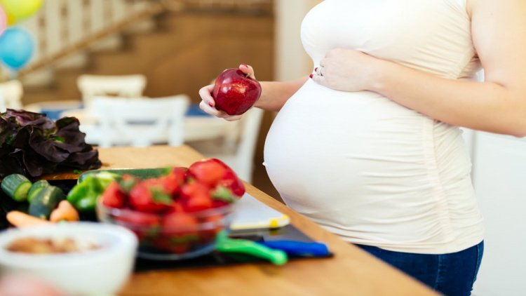 Почему так важно правильное питание женщины во время беременности?