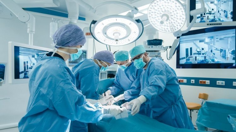 Хирургия: лечение проблем артерий, операции на сердце
