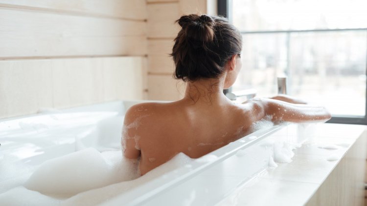Уход за кожей: правила приготовления ванны