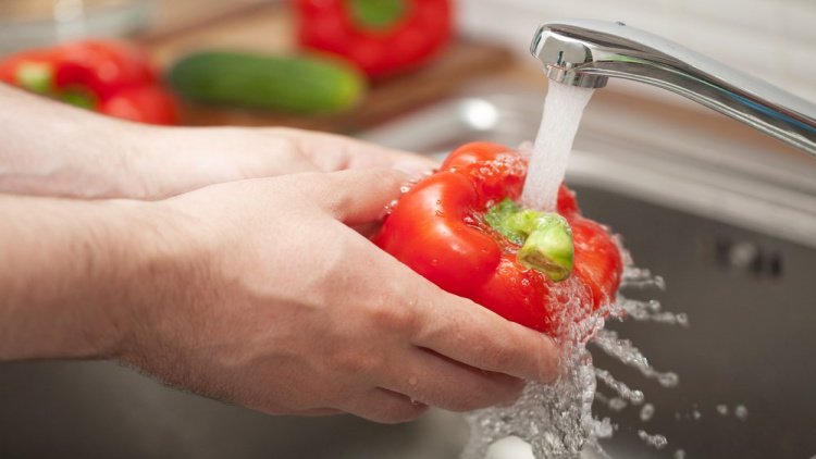 Другие способы профилактики гельминтозов: мытье фруктов и овощей