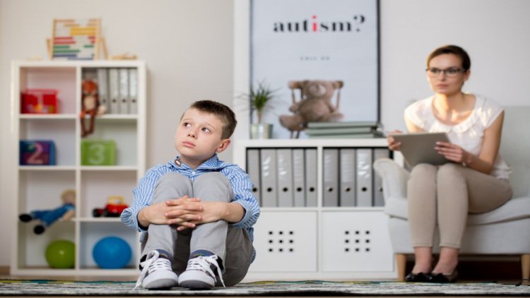 Аутизм у детей: признаки, которые должны насторожить