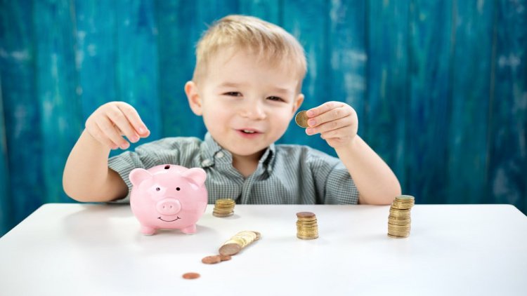 Стоит ли родителям давать детям карманные деньги